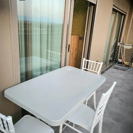 Havalimanina 5 Km Lueks Daire Antalya
